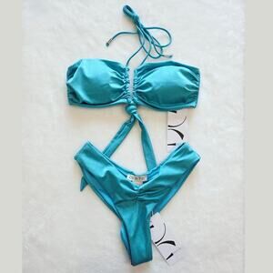 DVETE Aquamarine Bikini - V-Neck Halter Top (Med) & Ruched Bottom (Small)
